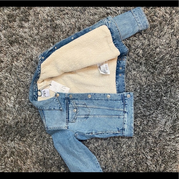 ZARA Fleece Lined Denim Jacket - Picture 2 of 5